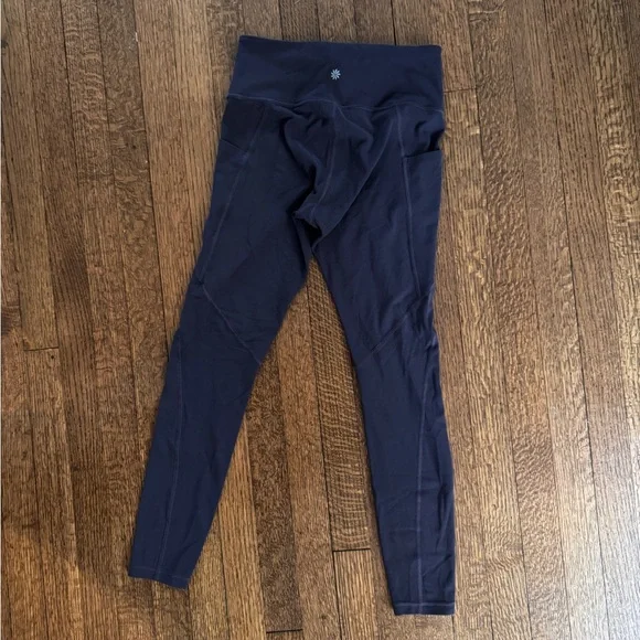 Athleta gray leggings size small - Picture 4 of 4